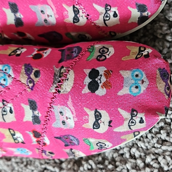 Bobs for Dogs pink memory foam slip on-7.5 - Picture 10 of 11